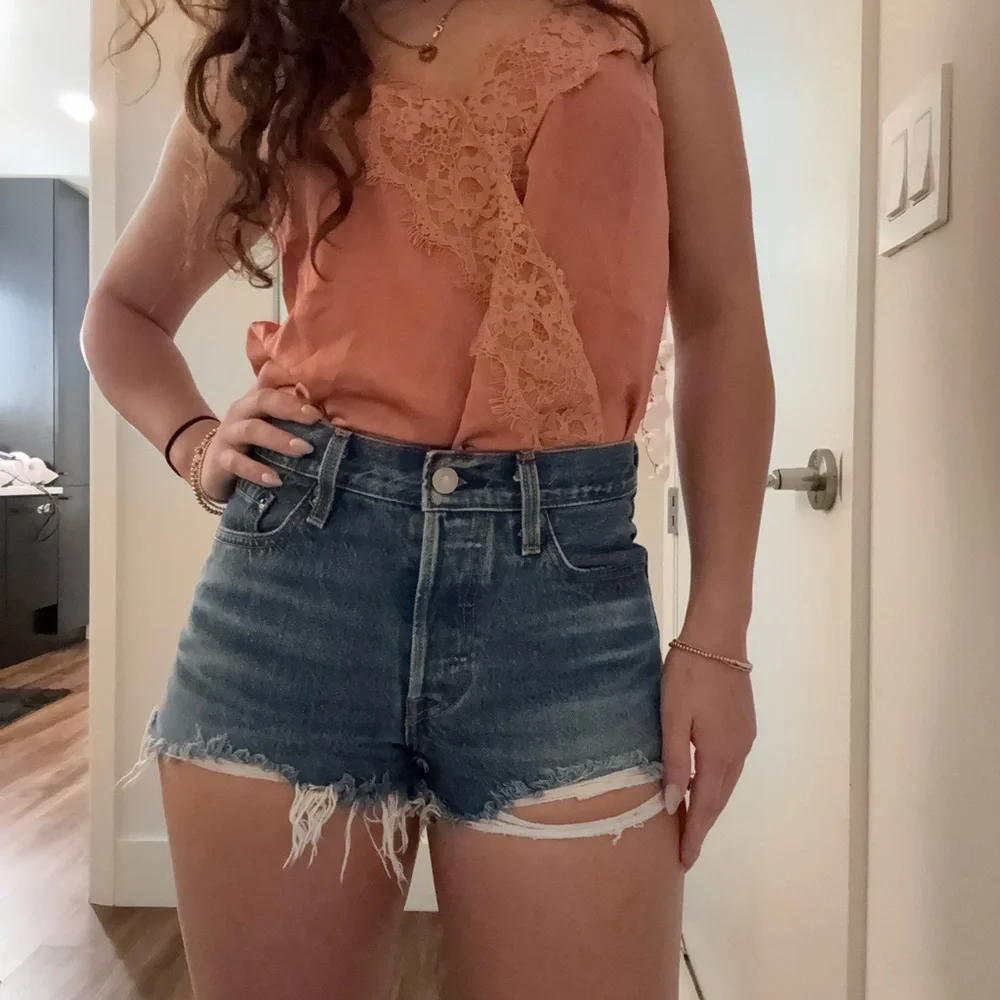 Levis 501 SHORT shorts - Picture 1 of 1